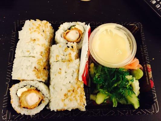 Shrimp tempura roll, and shogun roll excellent, made quick and with quality!