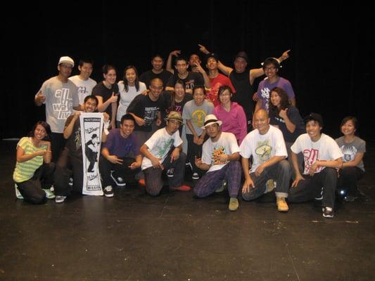 DS Players with GoGo Brothers, class of 2010 at All The Way Live event.