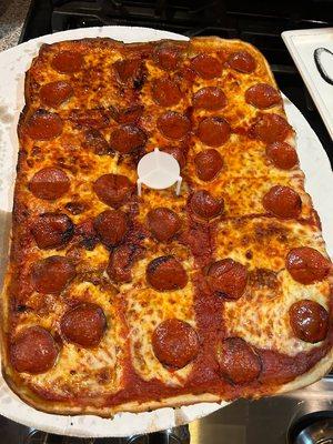 This pepperoni could have used a bit more cheese, but it was otherwise excellent!