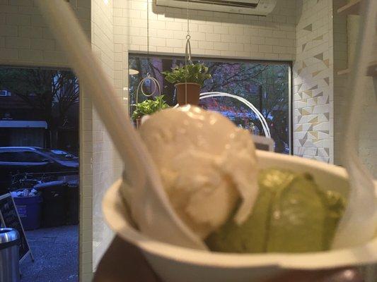 Look! The ice cream matcha-s the decor!