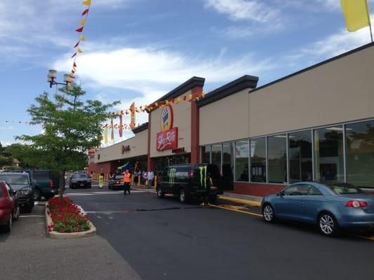 Shop Rite grand opening!