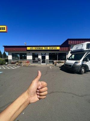 Les Schwab Tire Center