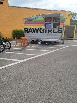 Easy to spot the trailer in the parking lot area