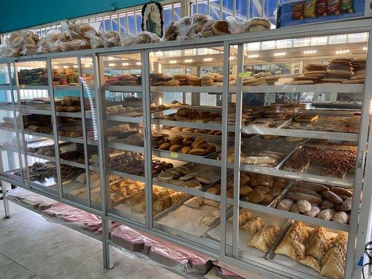 Mexican sweet bread (Pan Dulce)