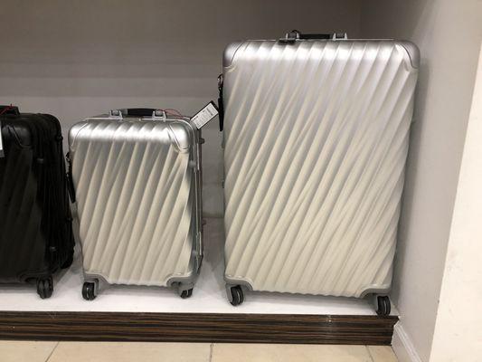 Global Luggage & Leather