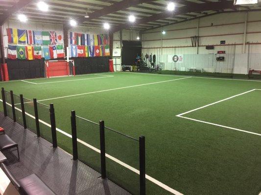 5,800 sq. ft turfed field for indoor workouts.