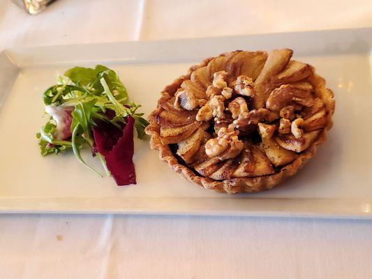 Pear and Roquefort Tart