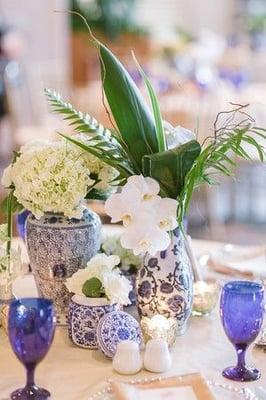 #Unique #Centerpieces #Vases #Blue and #White #Flowers #Florist #WeddingFlorist #WeddingExpert #Orchids #VeroBeachWeddingFlowers