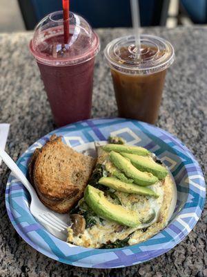 Garden omelette,açaí smoothie, and iced coffee. All good