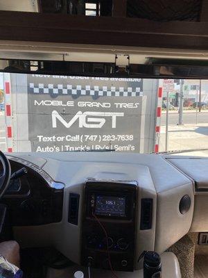 Mobile Grand Tires