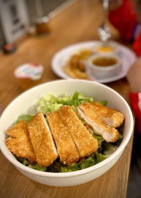 Chicken cutlet salad (large)... excellent!!