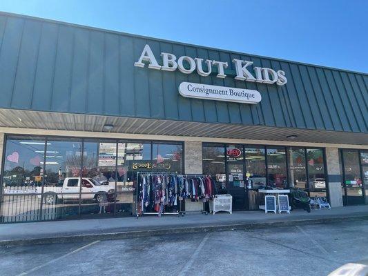 About Kids Consignment Boutique 