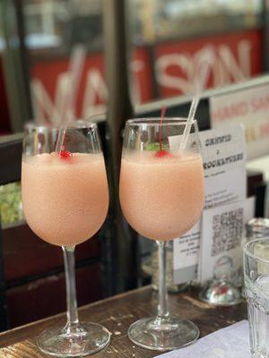 Frosè - delicious and so refreshing on a hot day like it was yesterday.