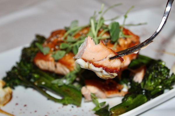 I loved dipping the salmon in the creamy & tangy yuzu aioli.