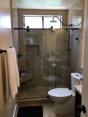 Top Rail Series Shower Enclosure