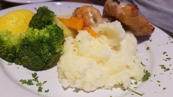 Walnut crusted cod with mash and veggies