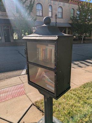 Community Book Box, Farmington