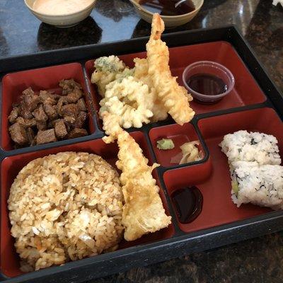 Stake bento box