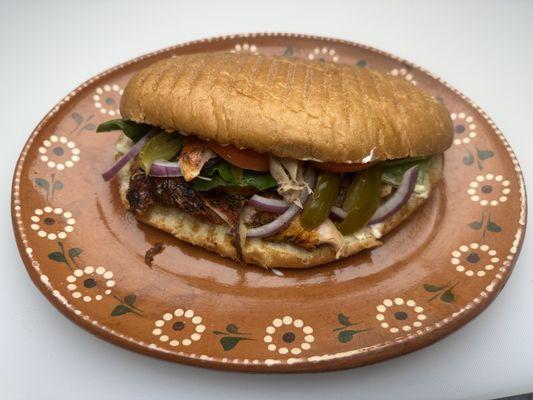 Pollo asado torta