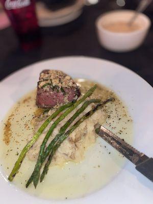 Steak DeBurgo Mashed potatoes  Asparagus