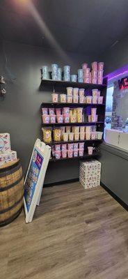 Lots of desert options from cotton candy, popcorn, and more.