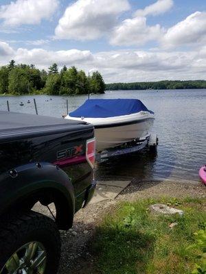 They have their own boat ramp... behind the truck there is a dock you can tie up to and get ethanol free gas!!!!!