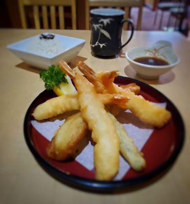 Shrimp and vegetable tempura meal comes with salad, soup, rice, dipping sauce. Stash mint tea soothing.