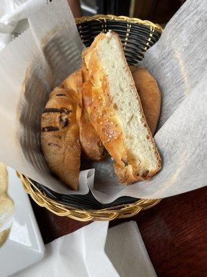 "Pita" bread that came with hummus appetizer!?!? I do prefer regular pita with my hummus.