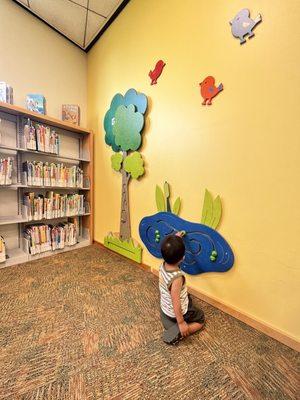 Montrose-Crescenta Branch Library