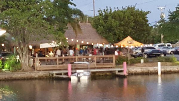 Restaurant walk in distance, one block on the canal