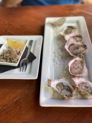 Oysters with mignonette