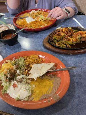 A combo plate and a fajita plate OK not great