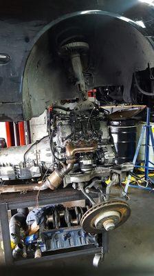 Engine job 2004 Mercedes Benz  c320