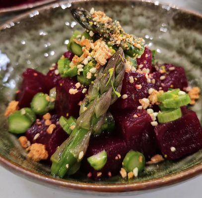 June's /'epek/ Idaho: "Pickled beets vibrant, asparagus shavings bright, garlic creme's soft touch"