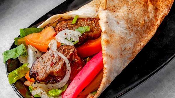 BEEF SHISH IN PITA