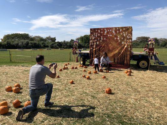 Green Meadows Farm and pumpkin patch  THE WORST PUMPKIN PATCH WE'VE EVER SEEN  DO NOT GO! Horrible