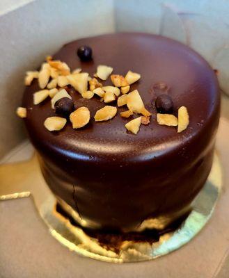 Peanut butter chocolate mini cake