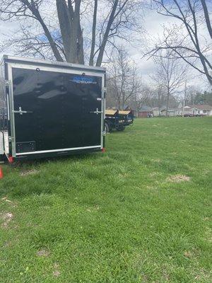 Box and dump trailer purchased from detro