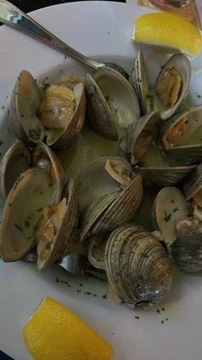 Steamed clams