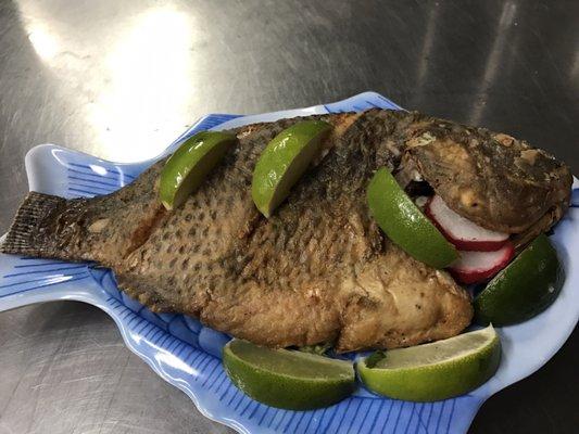 Mojarra frita o a la diabla