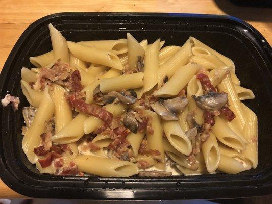 Penne Carbonara