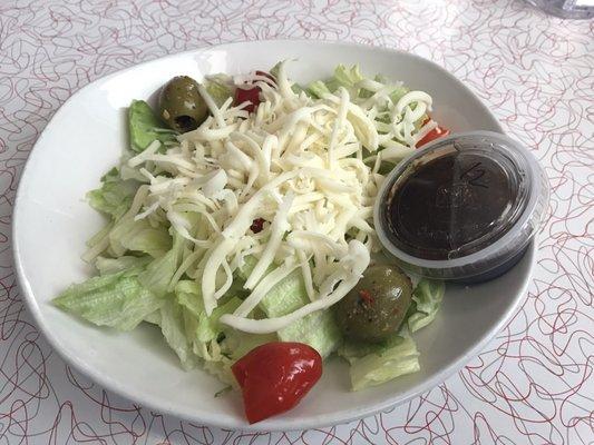 small garden salad with house balsamic vinaigrette dressing