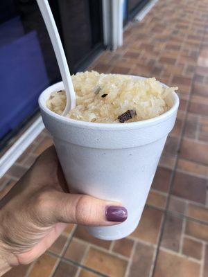 Raspado de coco con dulce de leche