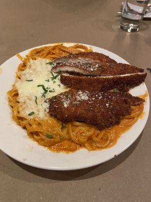 Grub hub - linguini a la vodka with chicken cutlet