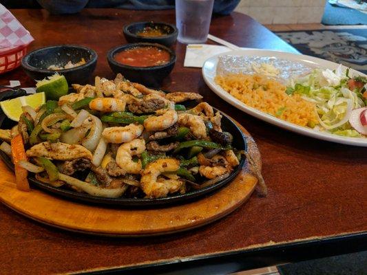 Fajitas trio.