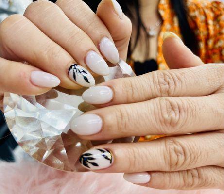 Manicure gel with milky white color