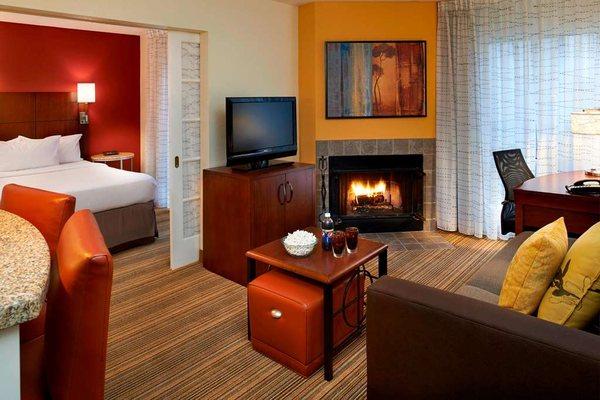 One bedroom suite fireplace