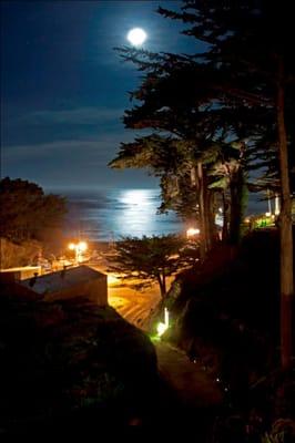 The view from our upstairs room on New Year's Eve. Yes, that's the moon setting over the water.