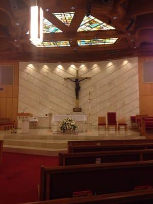 Altar at Our Lady of the Lakes Catholic Church