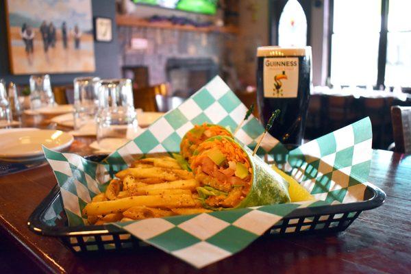 Serving lighter fare and Irish pub comfort food entrees